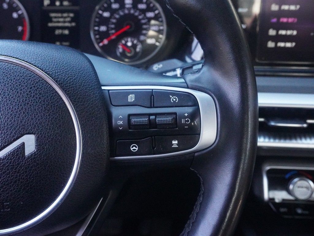 Used 2023 Kia K5 GT-Line AWD/4WD image 42