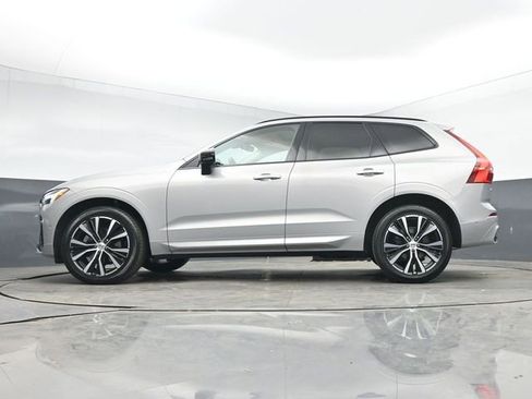 Used 2023 Volvo XC60 B5 Plus w/ Protection Package Premier image 41
