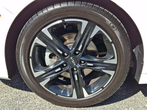 Used 2022 Kia K5 GT-Line w/ GT-Line FWD Premium Package image 9