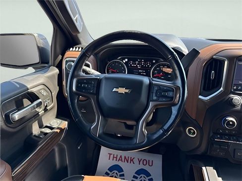 Used 2019 Chevrolet Silverado 1500 High Country w/ Technology Package image 14