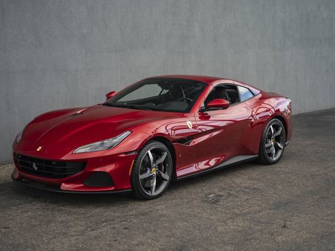 Certified 2023 Ferrari Portofino M image 13
