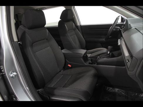 Used 2025 Honda CR-V EX image 15