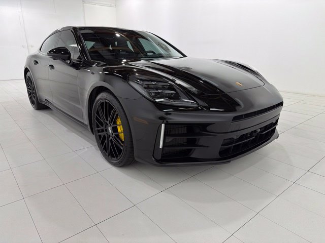 Used 2024 Porsche Panamera RWD image 7