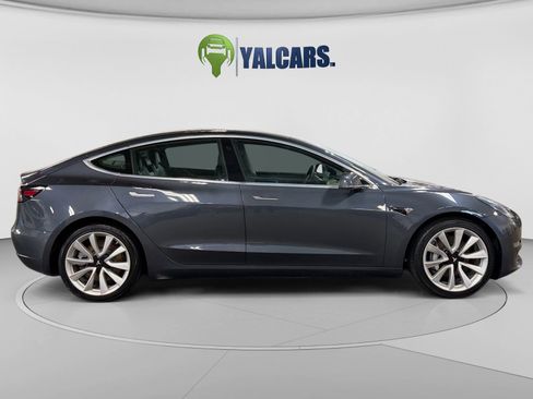 Used 2020 Tesla Model 3 Standard Range RWD image 6