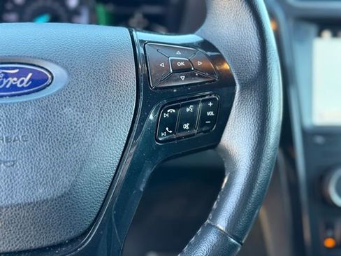 Used 2019 Ford Explorer XLT w/ Equipment Group 202A image 26
