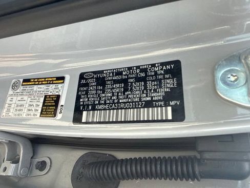 Used 2024 Hyundai Kona Limited AWD/4WD image 27