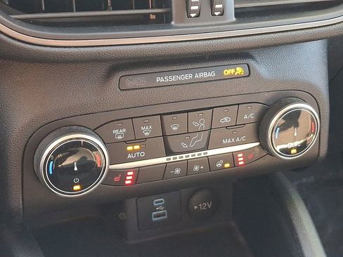 Used 2023 Ford Escape Active image 16