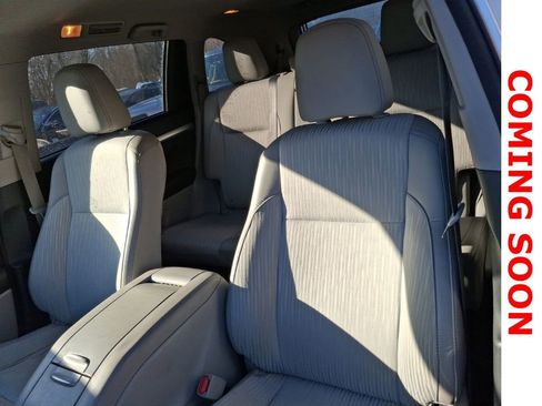 Used 2015 Toyota Highlander Plus image 12