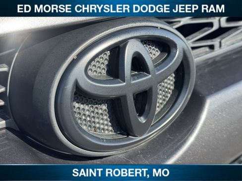 Used 2019 Toyota 4Runner SR5 Premium AWD/4WD image 9