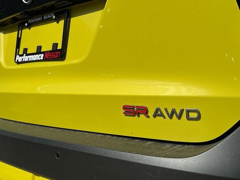 New 2025 Nissan Kicks SR image 32