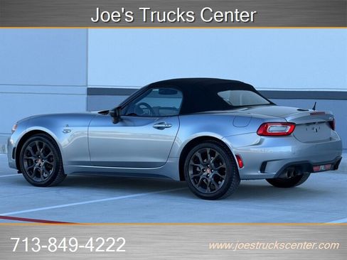 Used 2017 FIAT 124 Spider Abarth image 9