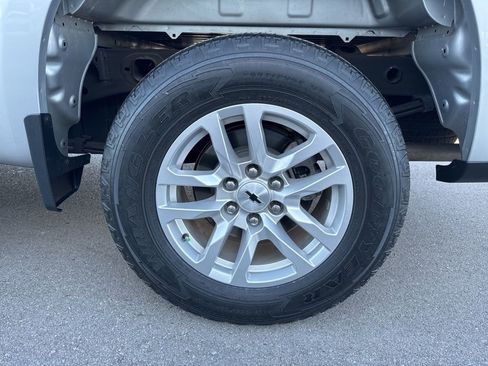 Used 2022 Chevrolet Silverado 1500 RST w/ Z71 Off-Road Package image 28