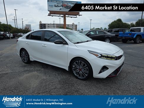 Used 2023 Kia Forte GT FWD image 1