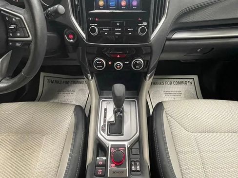 Used 2023 Subaru Forester Premium AWD/4WD image 21