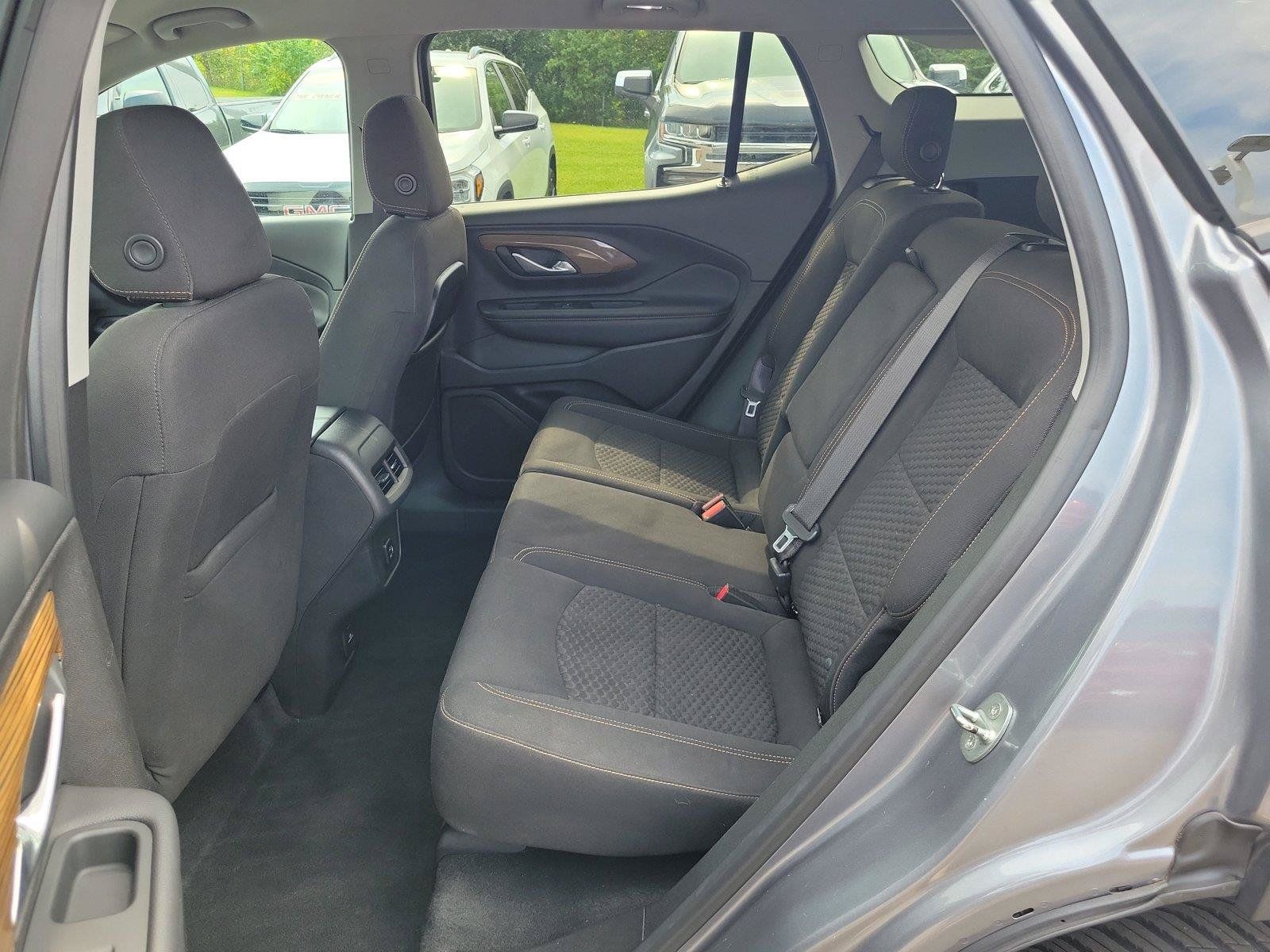 Used 2018 GMC Terrain SLE w/ Driver Convenience Package FWD image 11