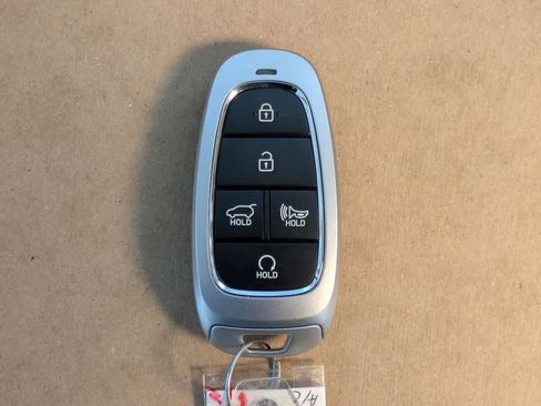 Used 2023 Hyundai Santa Fe SEL image 41