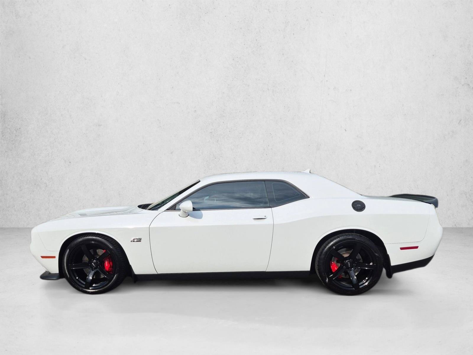 Used 2023 Dodge Challenger R/T w/ Plus Package RWD image 9