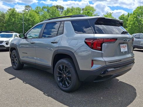 New 2026 GMC Terrain Elevation w/ Elevation Premium Package AWD/4WD image 3