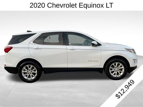 Used 2020 Chevrolet Equinox LT image 2