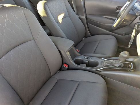 Used 2024 Toyota Corolla LE image 10