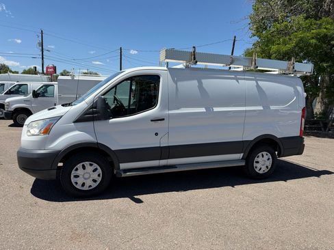 Used 2017 Ford Transit 250 130 Low Roof w/ Exterior Upgrade Package RWD image 2