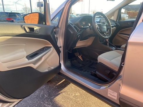 Used 2018 Ford EcoSport S image 14
