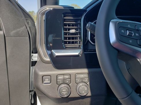 New 2026 Chevrolet Silverado 1500 LT image 11