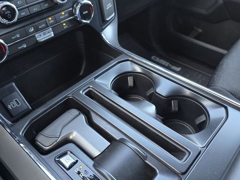 Used 2025 Ford F150 XLT w/ Equipment Group 301A Standard image 22