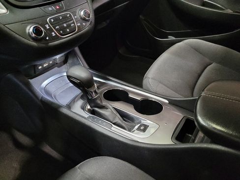 Used 2022 Chevrolet Malibu LT FWD image 26