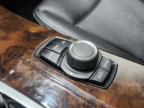 Used 2016 BMW X4 xDrive28i image 9