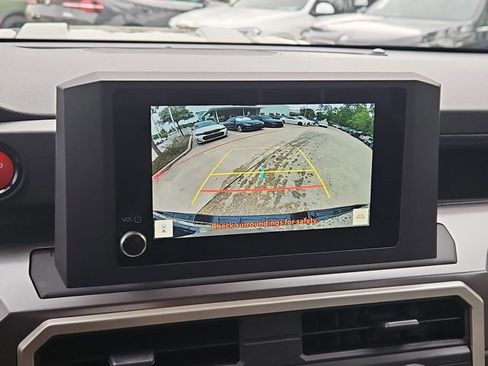 Used 2025 Toyota Tacoma TRD Sport image 14