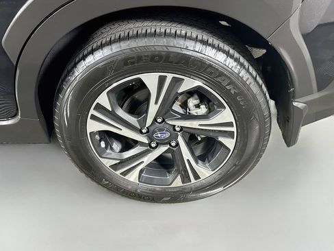 Certified 2024 Subaru Crosstrek 2.0i Premium AWD/4WD image 34