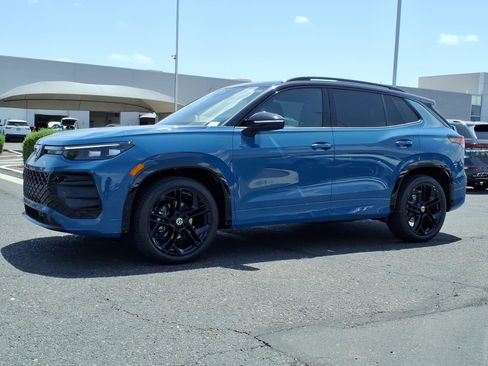 New 2026 Volkswagen Tiguan SE R-Line FWD image 2