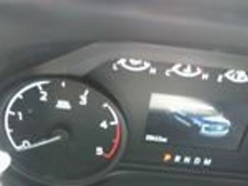 Used 2026 Ford F250 XL AWD/4WD image 3