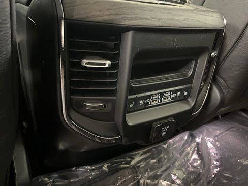 New 2025 RAM 1500 Limited w/ Off Road Group image 13