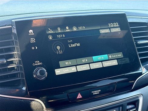 Used 2023 Honda Passport EX-L image 14