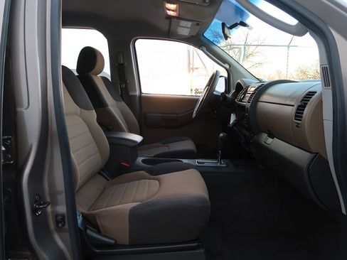 Used 2006 Nissan Xterra S w/ (U01) Utility Pkg image 25