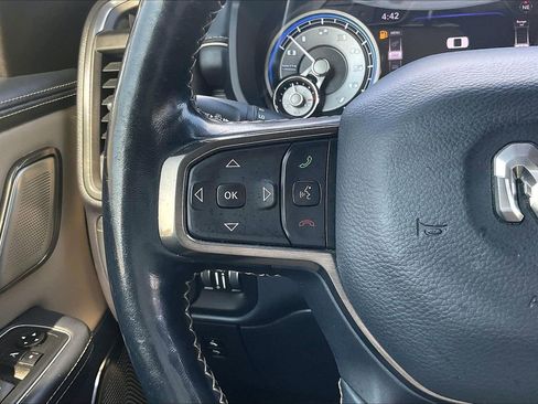 Used 2020 RAM 1500 Limited image 32