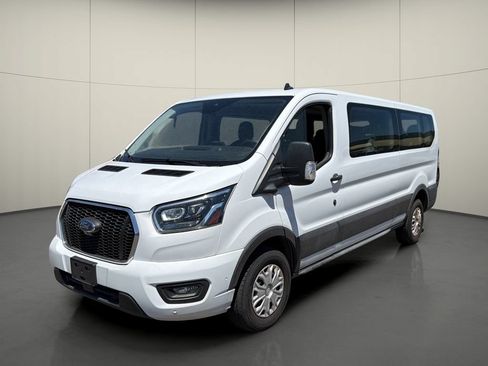Used 2023 Ford Transit 350 XLT RWD image 3