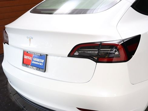 Used 2023 Tesla Model 3 Standard Range image 52