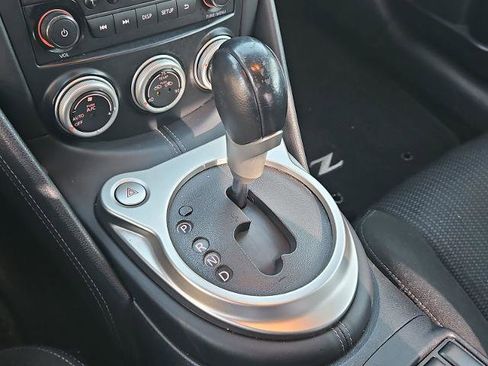 Used 2016 Nissan 370Z Coupe w/ Sport Package RWD image 13