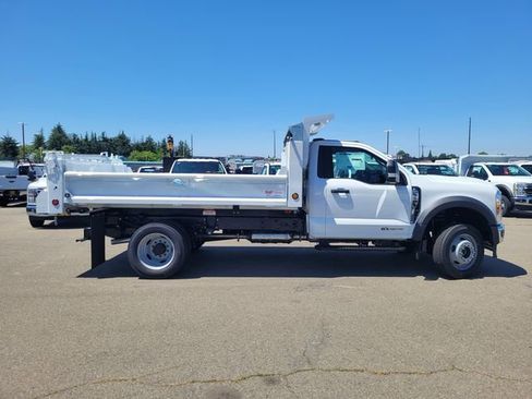 New 2026 Ford F550 4x4 Regular Cab Super Duty image 4