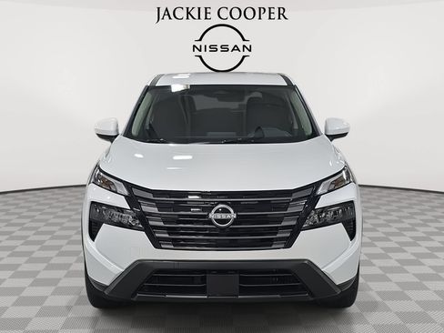 New 2026 Nissan Rogue SV w/ Cold Weather Package FWD image 2