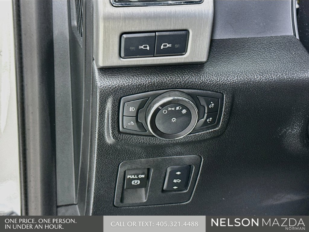 Used 2018 Ford F150 Platinum w/ Equipment Group 701A Luxury AWD/4WD image 11
