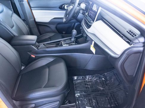 New 2026 Jeep Compass Limited image 35