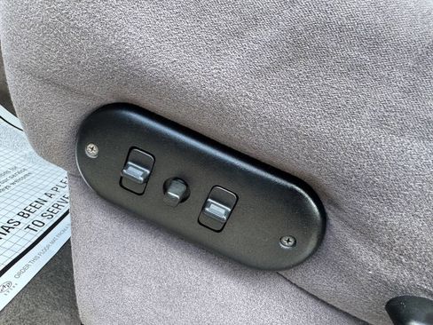 Used 1996 Dodge Ram 3500 Truck 4x4 Club Cab image 26