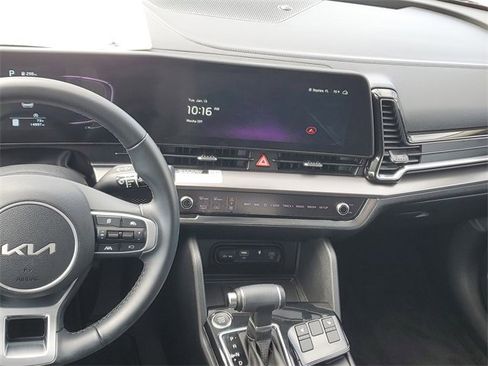 Certified 2023 Kia Sportage EX image 13