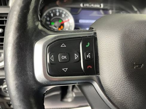 Used 2019 RAM 1500 Big Horn AWD/4WD image 17