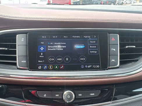 Used 2020 Buick Enclave Avenir w/ Avenir Technology Package image 19