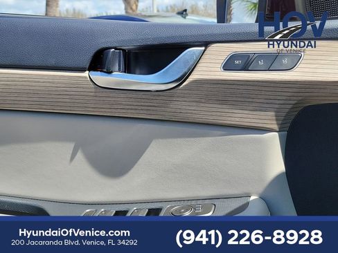 Used 2021 Hyundai Palisade Limited image 28